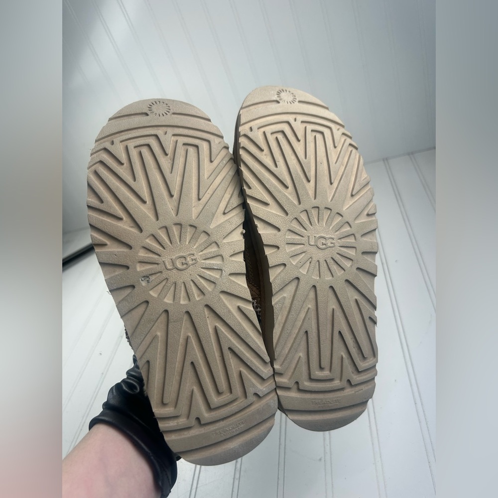 UGG Tasman Slip-On Mule Slippers Women’s Size 8, SEE PHOTOS - Picture 4 of 11
